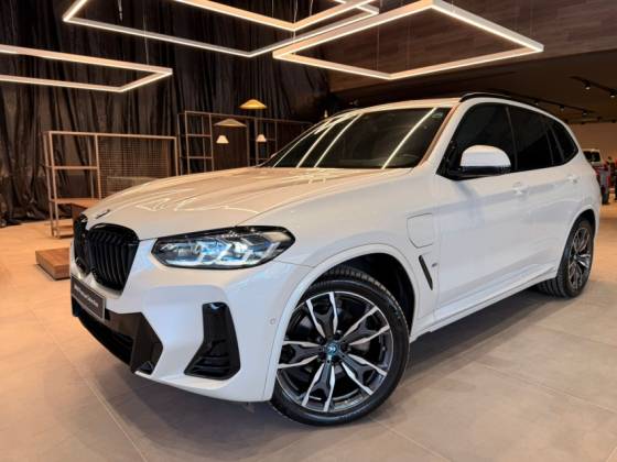 BMW X3 2.0 16V HÍBRIDO M SPORT XDRIVE30E STEPTRONIC BMW X3 2.0 16V HÍBRIDO M SPORT XDRIVE30E STEPTRONIC